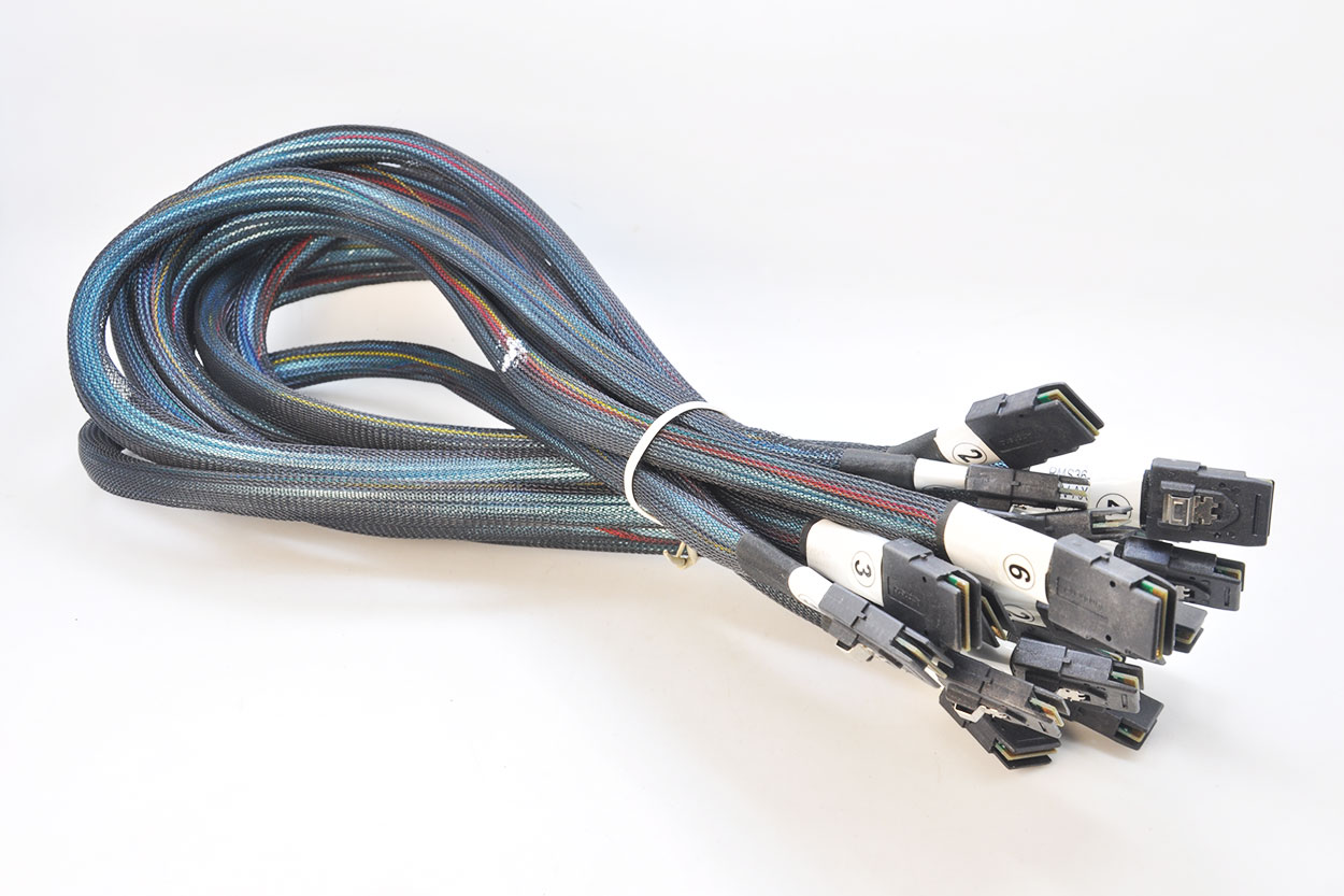 售完存档：二手70厘米长安费诺Amphenol SFF-8087 MINISAS硬盘线36p to 36p SFF-8087对SFF-8087  RMS36-1420-青州小熊