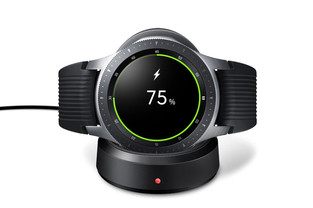 新到货原装三星samsung 2015 2020 Galaxy Gear S3 S4 Watch 无线充电底座 充电器ep Yo805 青州小熊