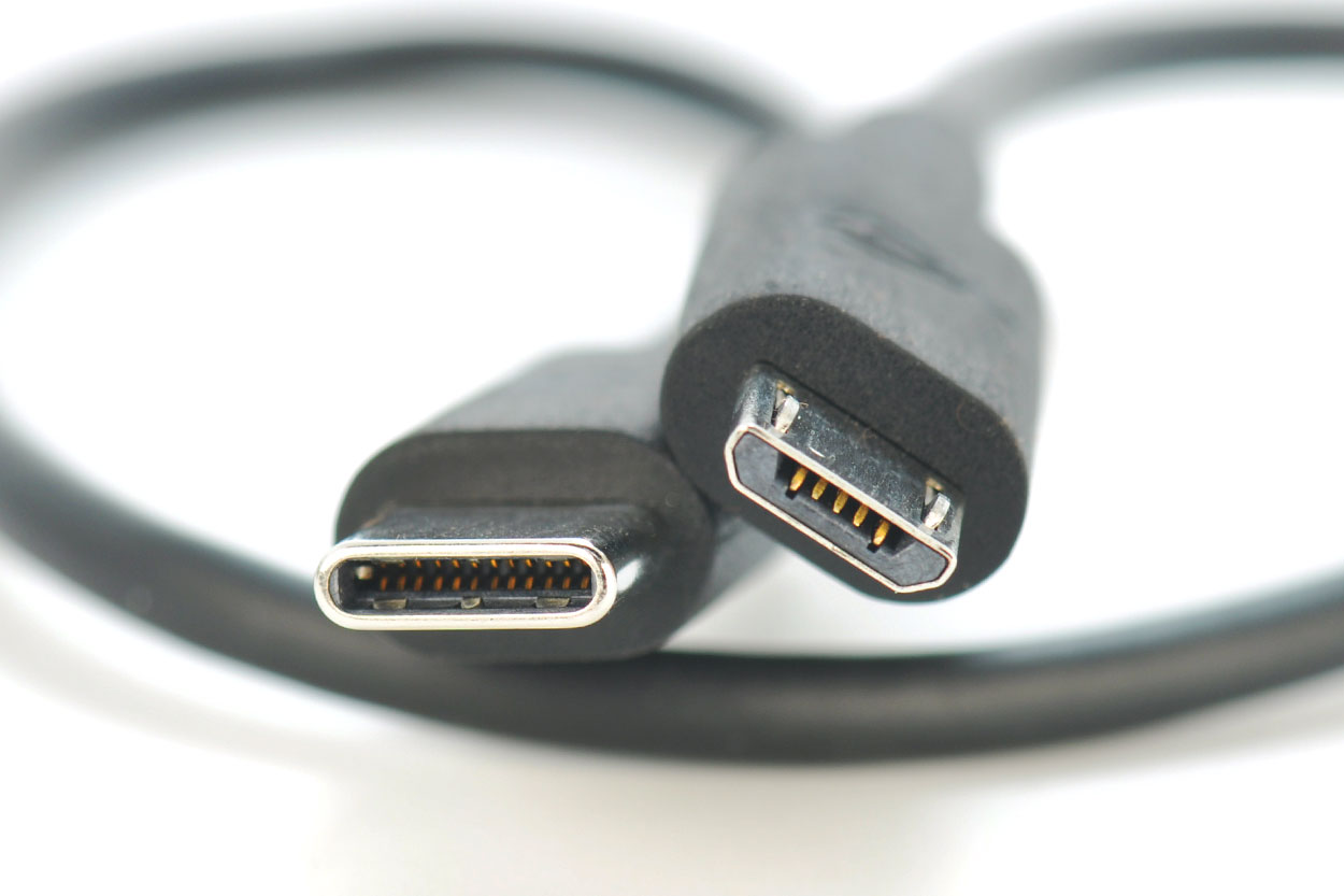 华硕ASUS ROG玩家国度30厘米长TYPE-C USB-C 转Micro USB 2.0 OTG线 USB DAC解码线 ...