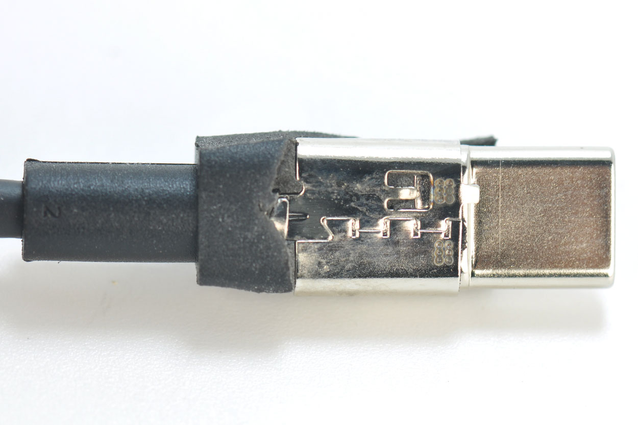 新到货华硕ASUS ROG玩家国度30厘米长TYPE-C USB-C 转Micro USB 2.0 OTG线 USB DAC解码线 ...